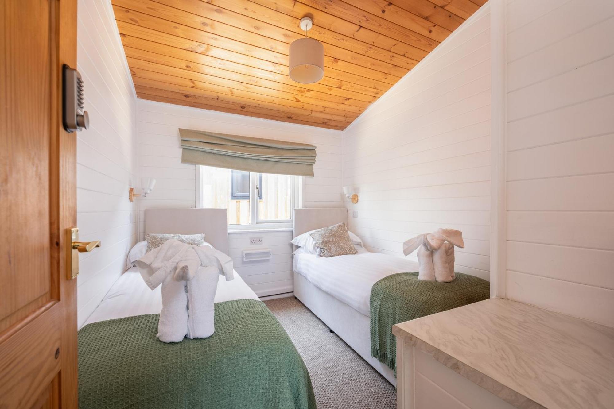 West Chalet At Tapnell Farm Yarmouth  Exteriér fotografie