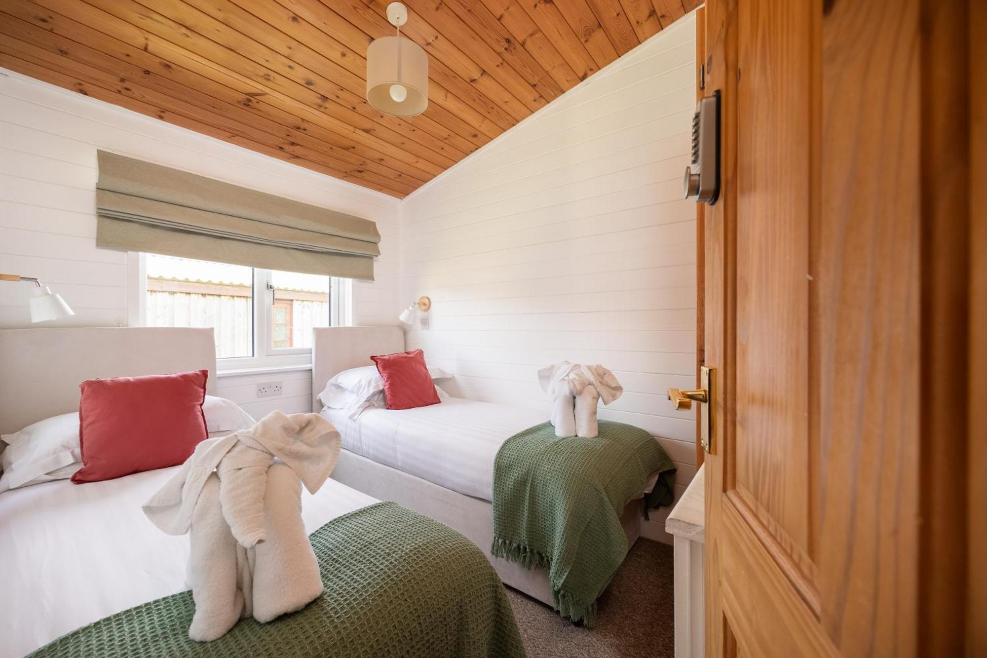 West Chalet At Tapnell Farm Yarmouth  Exteriér fotografie